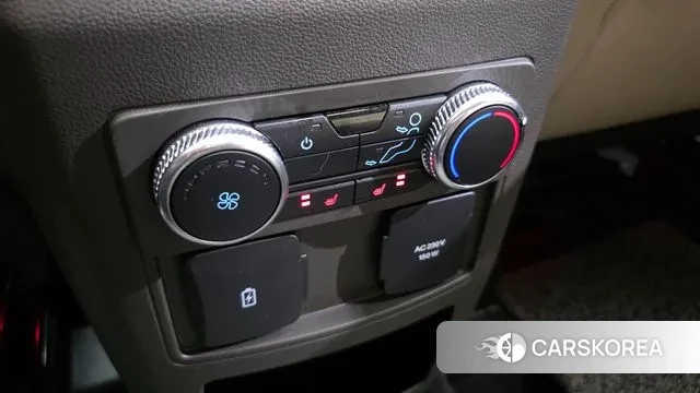 Ford Explorer 6th Generation id 3232280 из Кореи 9