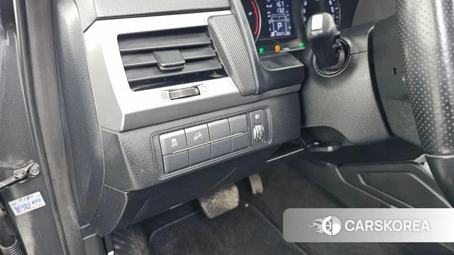 Ssangyong Rexton Sports id 3845368 из Кореи 9