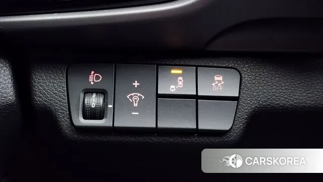 Kia Stonic id 3505188 из Кореи 9