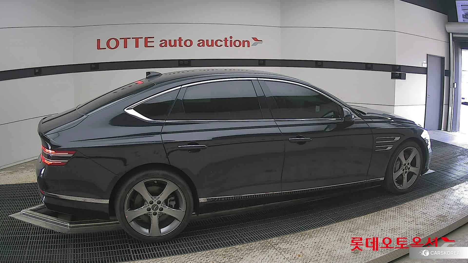 Hyundai G80 id 4312526 из Кореи 9