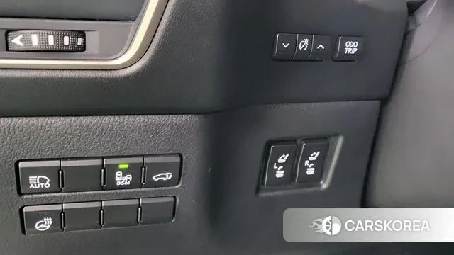 Lexus NX300h id 3709172 из Кореи 9