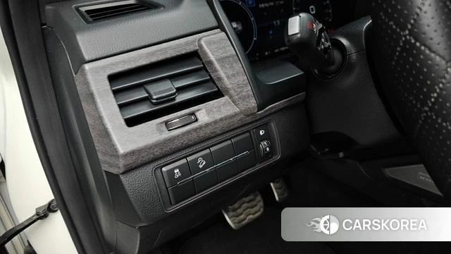 Ssangyong The New Rexton Sports Cannes id 4267344 из Кореи 9