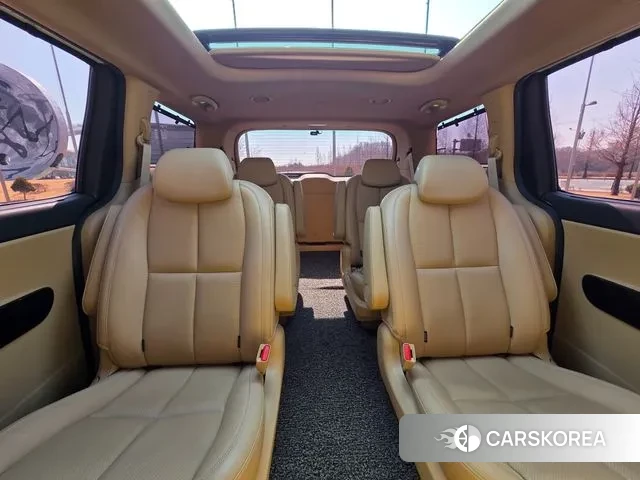 Kia The New Carnival id 3789727 из Кореи 9