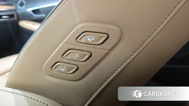 Hyundai Sonata (DN8) id 4325358 из Кореи 9
