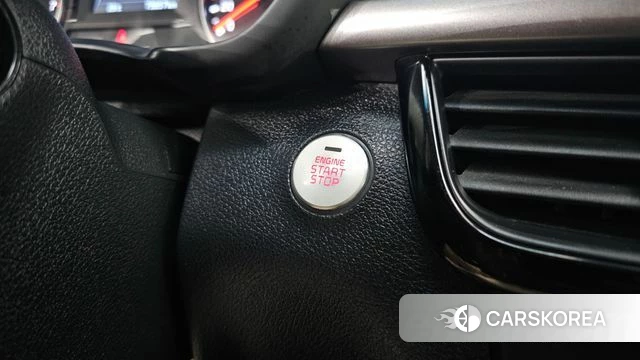 Kia K5 second generation id 4643098 из Кореи 9
