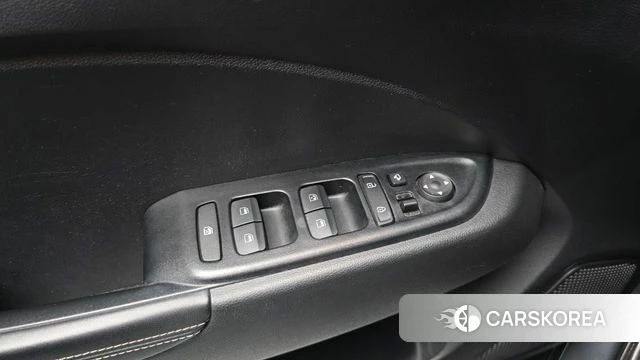 Hyundai Venue id 4196608 из Кореи 9