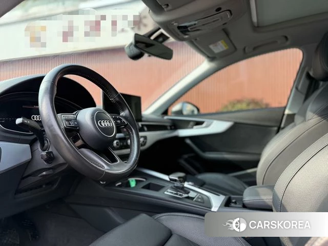 Audi A4L id 4313718 из Китая 9