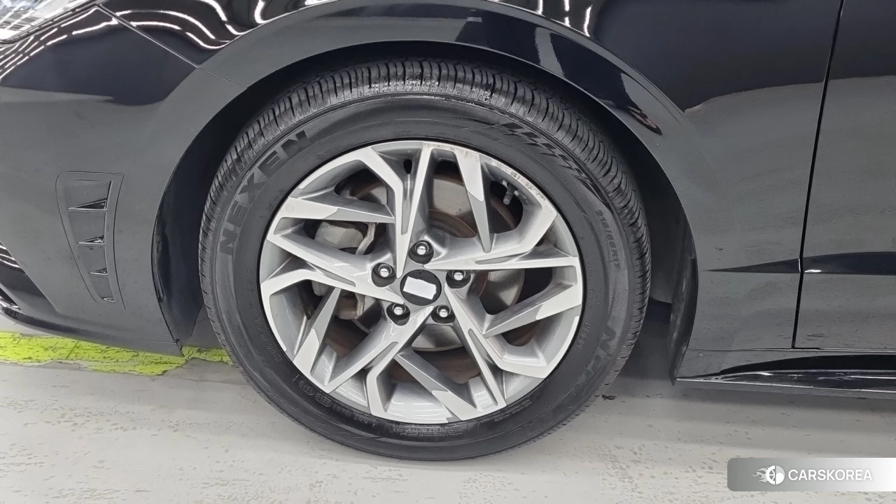 Hyundai Sonata (DN8) id 4893779 из Кореи 9