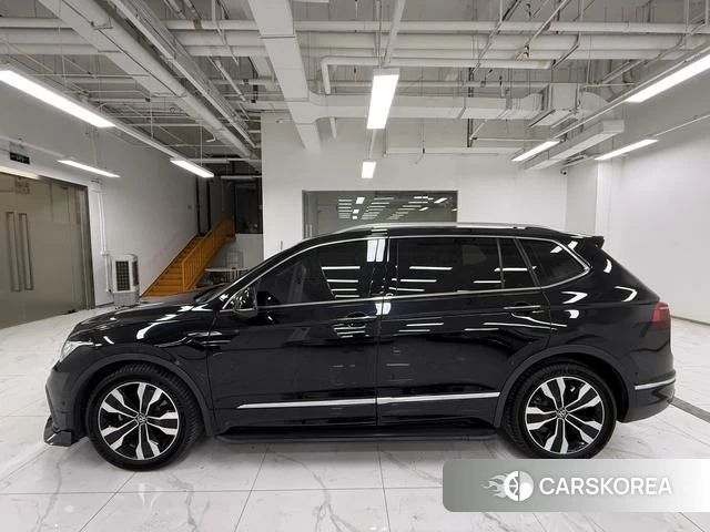 Volkswagen Tiguan L id 4348549 из Китая 9