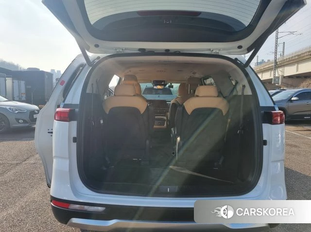 Kia Carnival 4th generation id 4203077 из Кореи 9