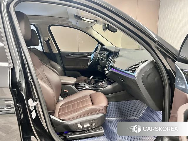 BMW X3 id 4273201 из Китая 9