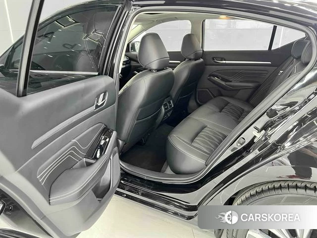 Nissan Teana id 4207696 из Китая 9