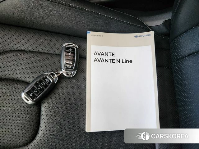 Hyundai Avante (CN7) id 3794104 из Кореи 9