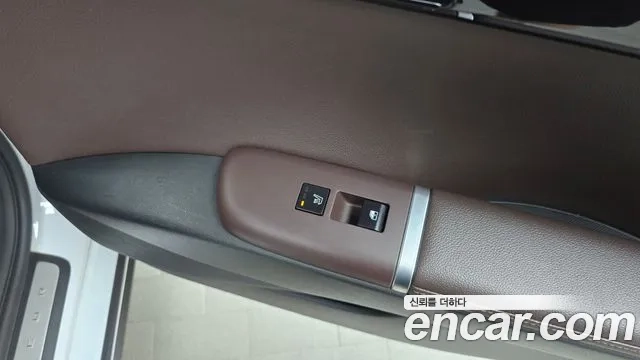 Hyundai Grandeur (GN7) id 2954344 из Кореи 9