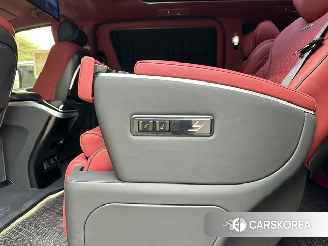 Toyota Hiace id 4265893 из Китая 9