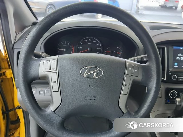 Hyundai The New Grand Starex id 3813722 из Кореи 9