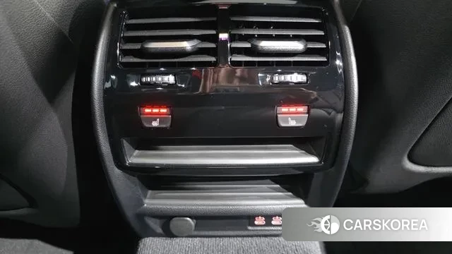 BMW 5 Series (G30) id 3545056 из Кореи 9