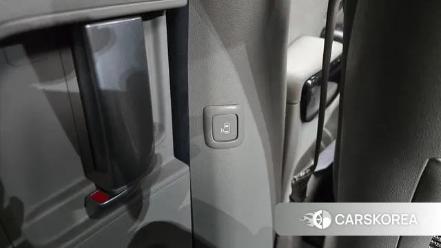 Kia All New Carnival id 3480386 из Кореи 9