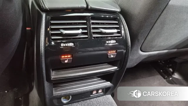 BMW 5 Series (G30) id 2889589 из Кореи 9