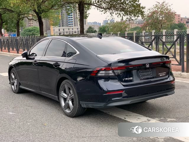 Honda Accord PHEV id 4220964 из Китая 9