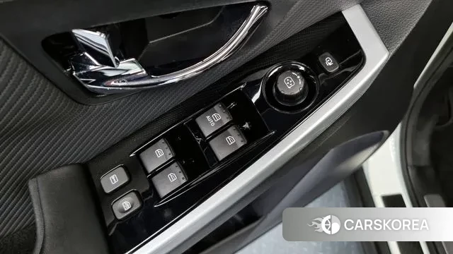 Ssangyong New Style Korando C id 3018940 из Кореи 9