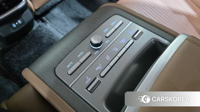 Hyundai Grandeur (GN7) id 4488775 из Кореи 9