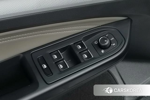 Volkswagen Golf id 4275502 из Китая 9