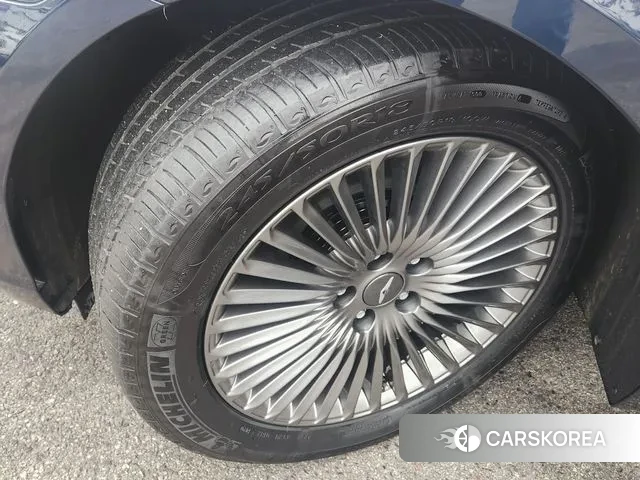 Genesis G90 id 3479173 из Кореи 9