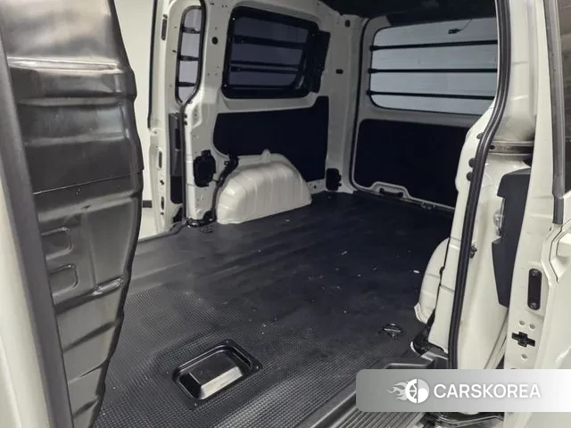 Hyundai Staria id 3555136 из Кореи 9