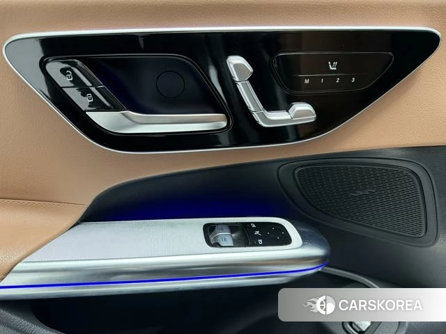 Mercedes-Benz CLE level id 4299713 из Китая 9
