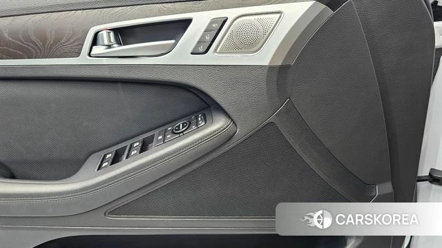 Genesis G80 id 4737548 из Кореи 9
