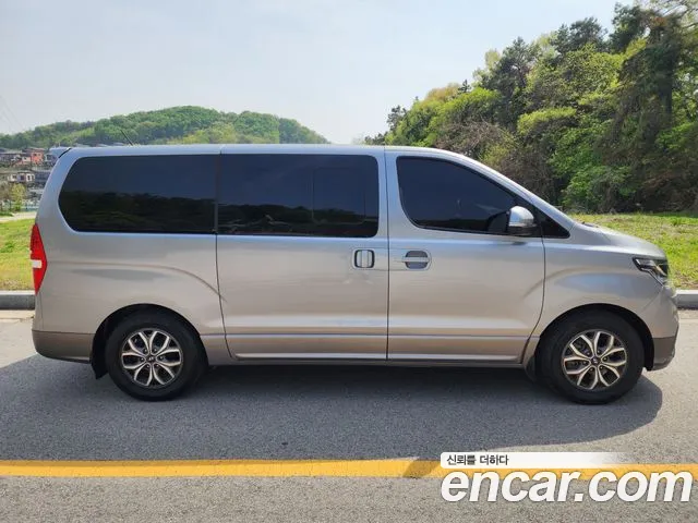 Hyundai The New Grand Starex id 2666752 из Кореи 9