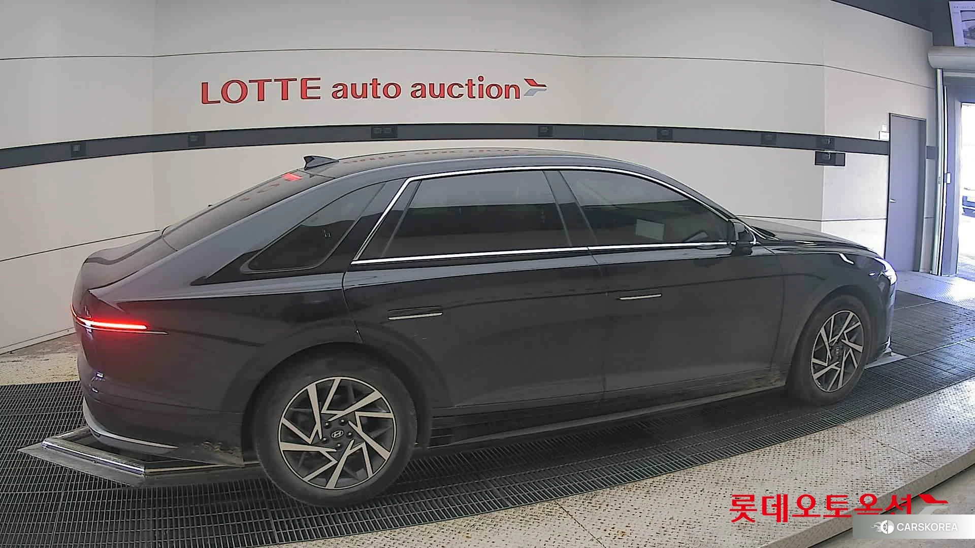 Hyundai Grandeur Hybrid id 4902542 из Кореи 9