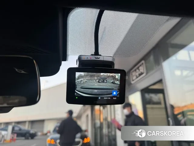 BMW 7 Series (G70) id 3382809 из Кореи 9