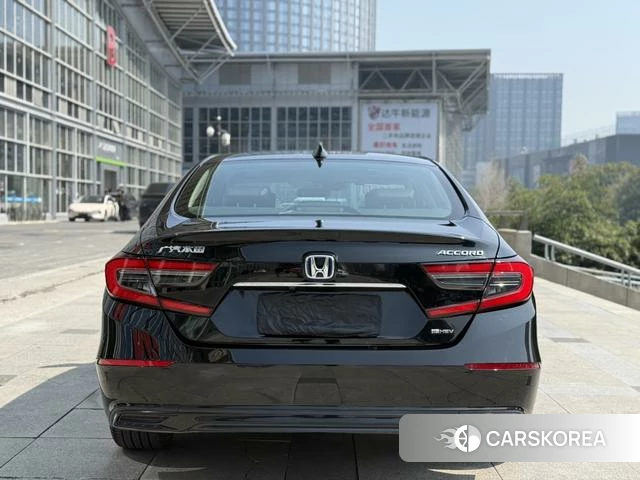 Honda Accord id 4254713 из Китая 9