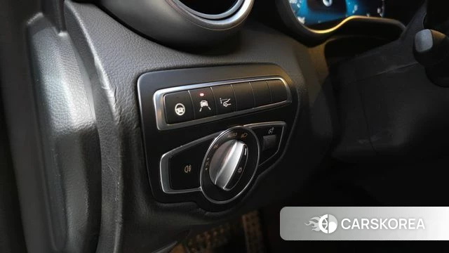 Mercedes-Benz C-Class W205 id 4682136 из Кореи 9