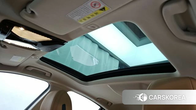 BMW 5 Series (G30) id 3879381 из Кореи 9