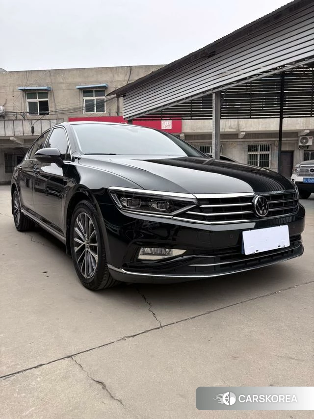 Volkswagen Magotan id 4210605 из Китая 9