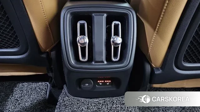 Volvo XC40 id 3534477 из Кореи 9