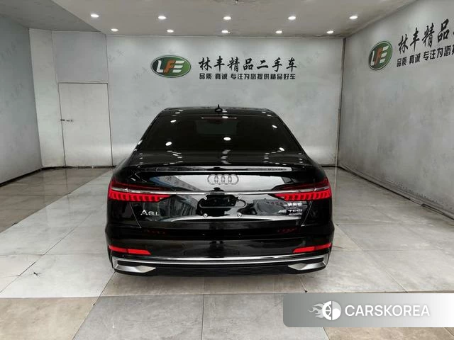 Audi A6L id 4367516 из Китая 9
