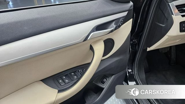 BMW X1 (F48) id 3885539 из Кореи 9