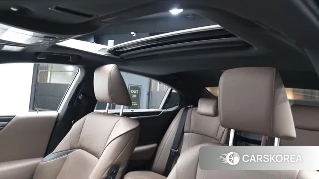 Lexus ES300h 7th generation id 3776343 из Кореи 9