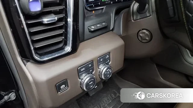 GMC Sierra id 3624434 из Кореи 9