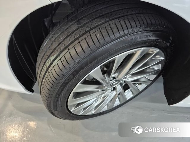 Lexus ES300h 7th generation id 4847981 из Кореи 9
