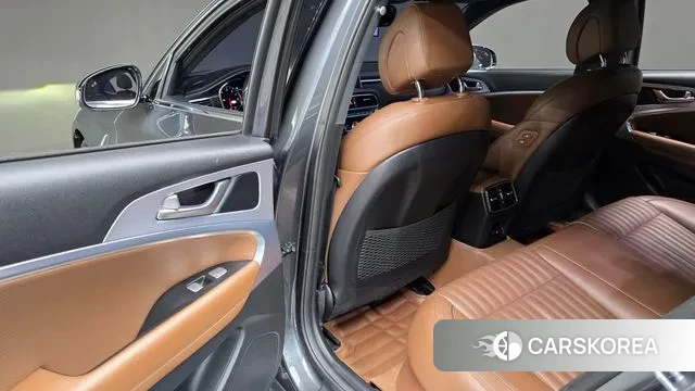 Genesis G70 id 3434609 из Кореи 9