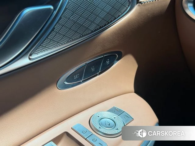 Genesis GV70 id 4657479 из Кореи 9