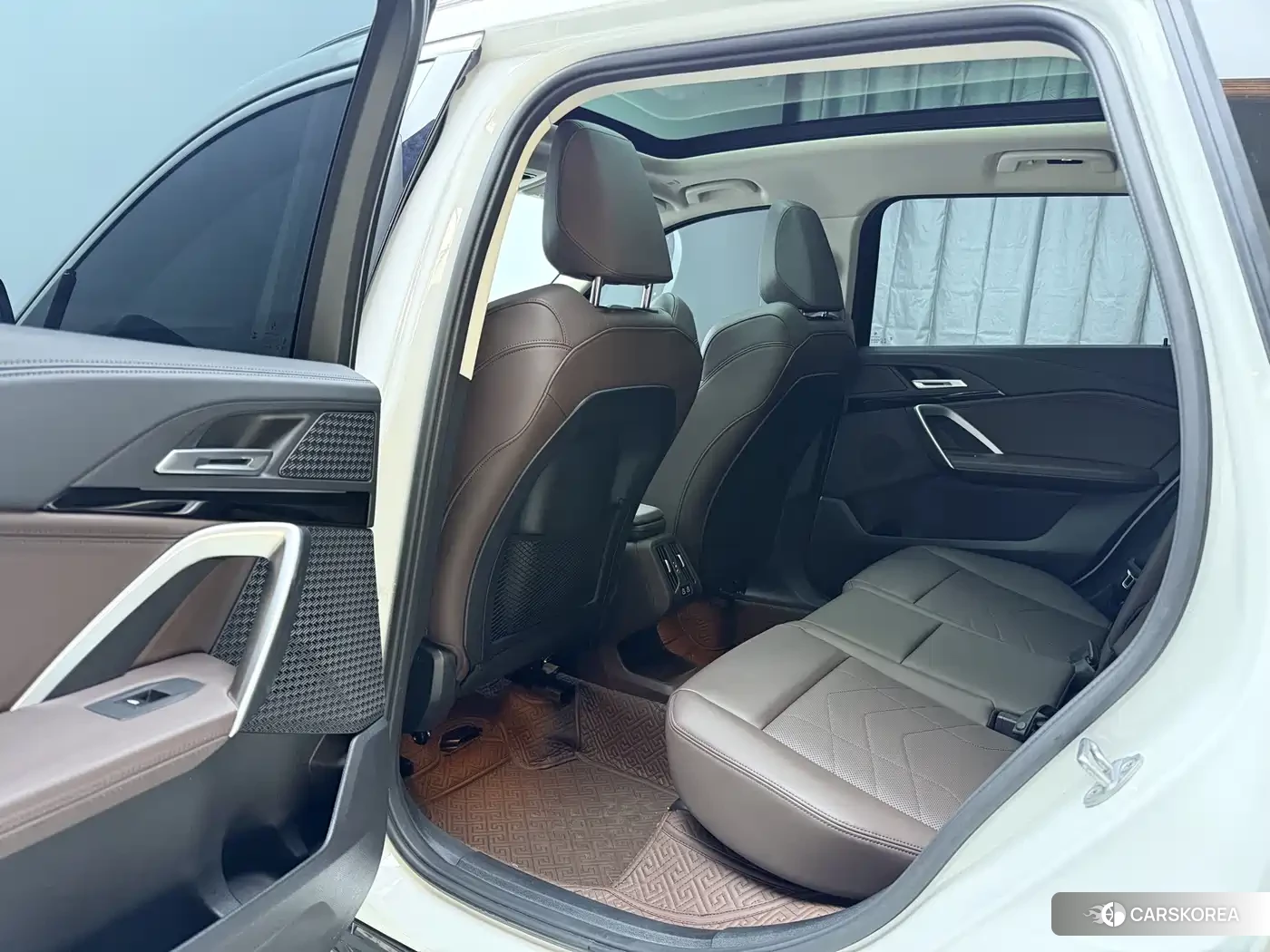 BMW X1 id 4644465 из Китая 9