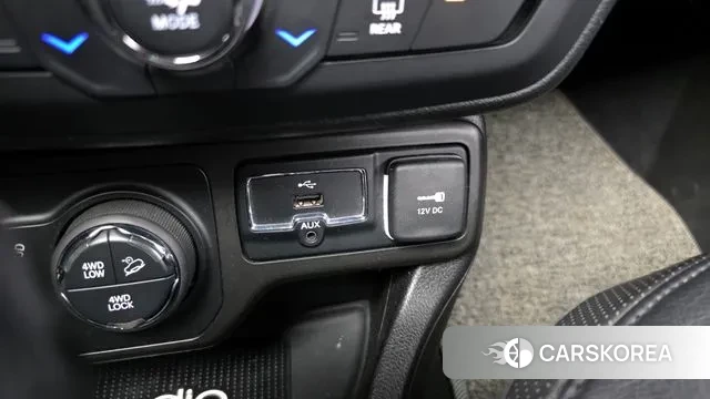 Jeep Renegade id 3515271 из Кореи 9