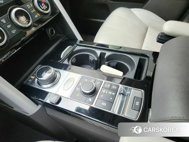 Land Rover Discovery 5 id 4345525 из Кореи 9