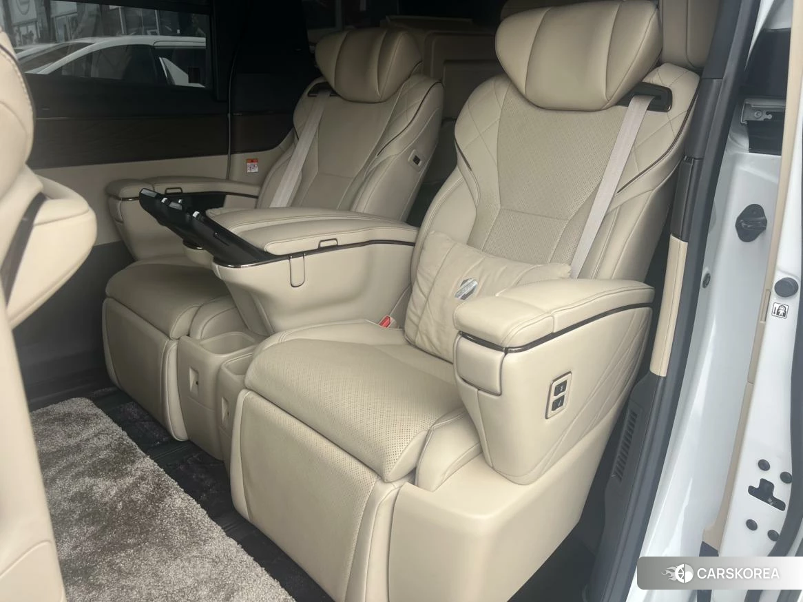 Toyota Elfa id 4487172 из Китая 9